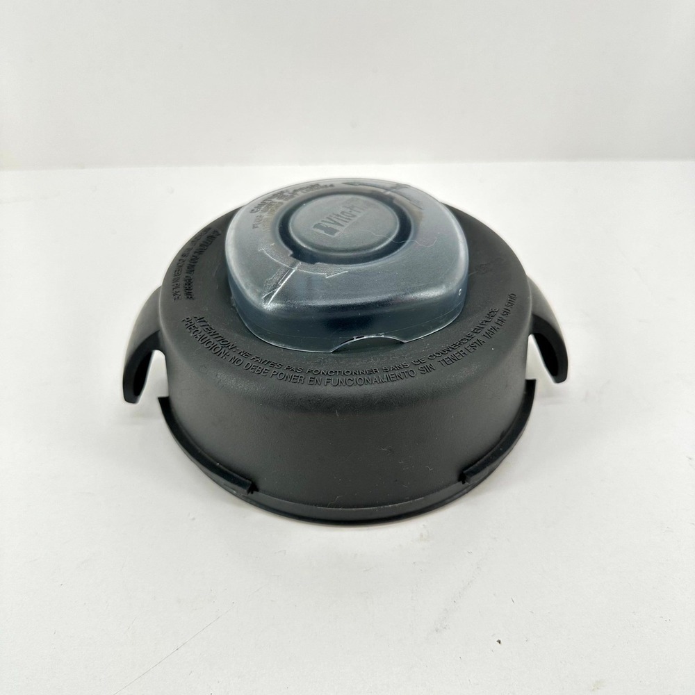 Vitamix Blender Lid VM0103 64oz‎ Black Rubber Replacement Part Plug/Cap